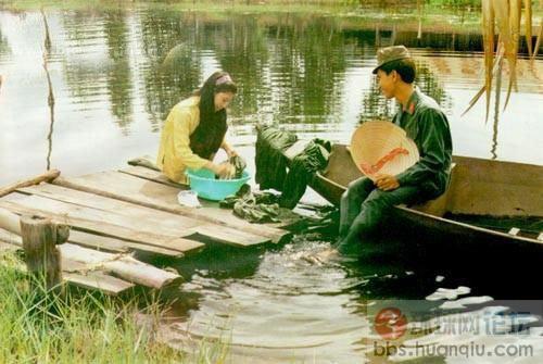 震惊:神秘越军漂亮女特工队被捕后搜出的照片