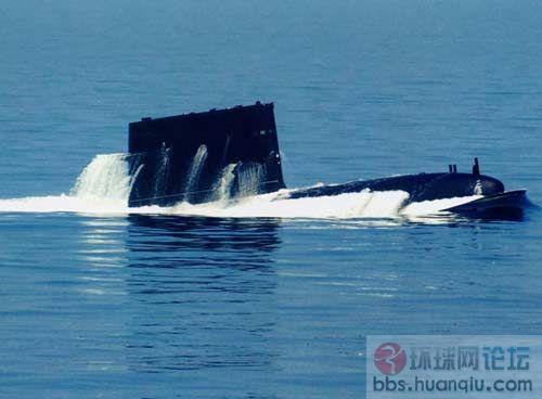 039宋级常规潜艇.jpg