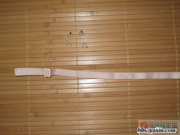 哪个变态男,竟<em>偷</em>女生<em>胸罩</em>做玩具! - 休闲灌水 - 