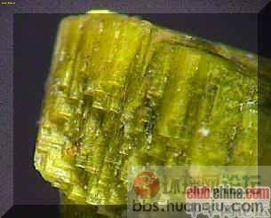 大开眼界!这就是能灭掉地球的铀矿石