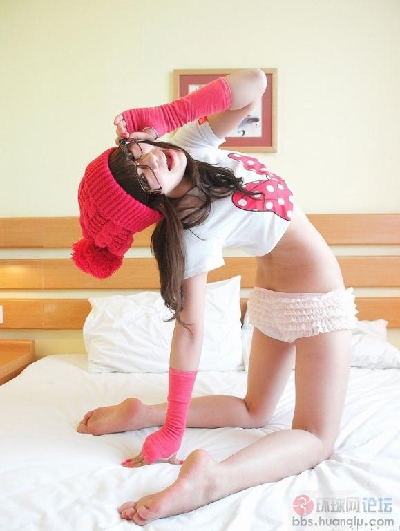 爱萝莉Miki王婷玉私房写真 - 图说世界 - 环球网