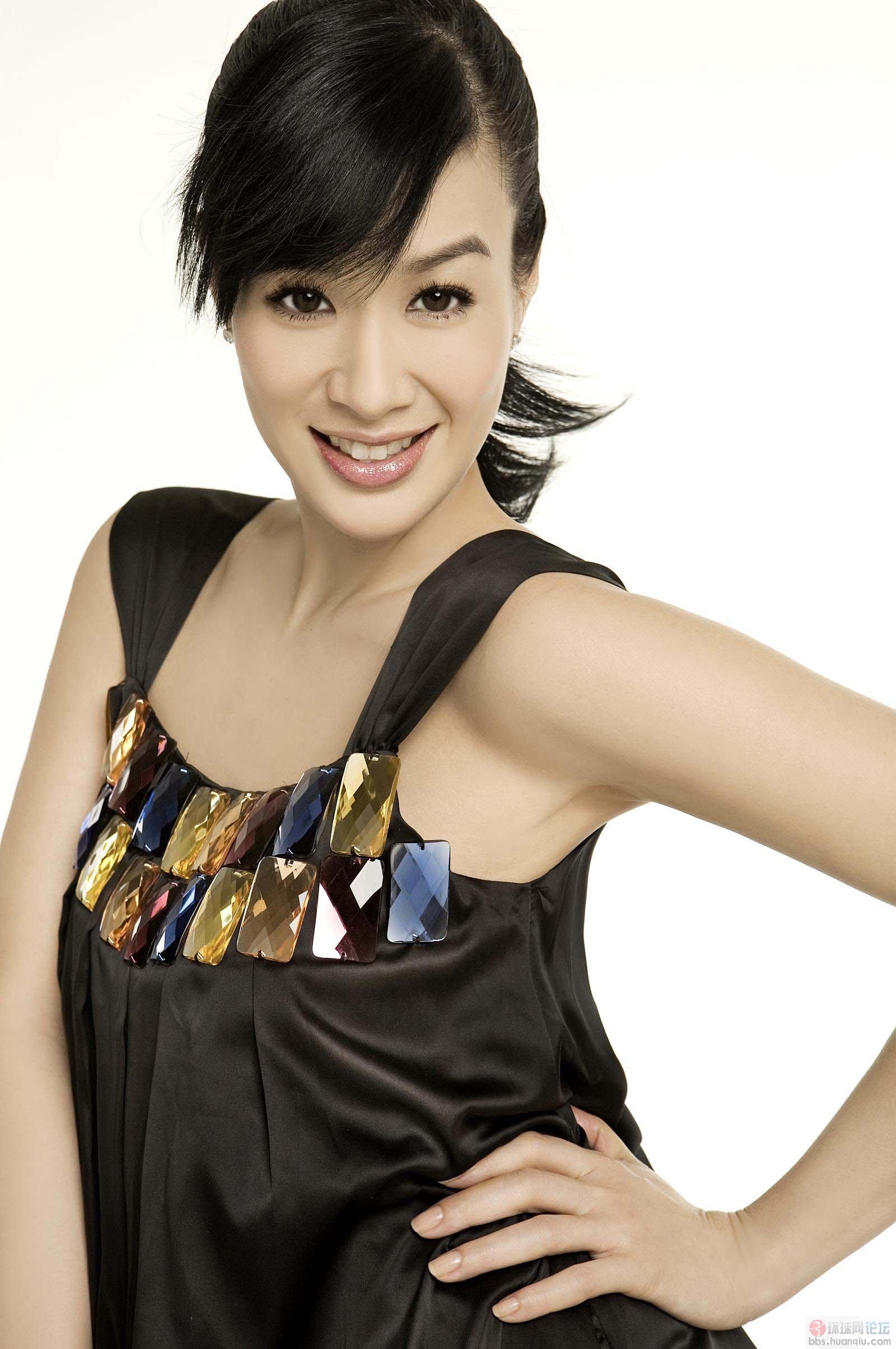 <em>性感女神钟丽缇</em> [20P-1~5] - 图说世界 - 环球网