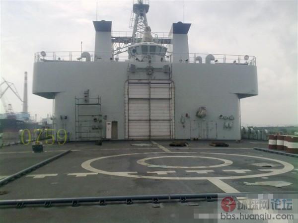 887补给舰护航太辛苦了,这又进厂维护了!