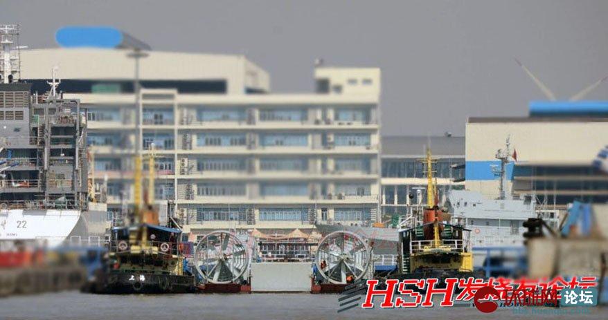 726型气垫登陆艇图片