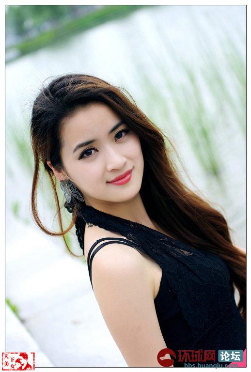 哇噻!<em>小虎牙女孩</em>就是美! - 天下美女 - 环球网社