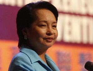 菲律宾总统阿罗约：以身为华人媳妇为荣