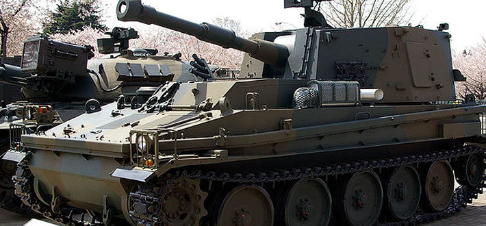 74式榴弹炮是日本于1974年研制定型的一种105mm自行榴弹炮.