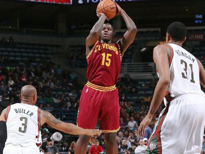 安东尼本内特《安东尼本内特《内特罗宾逊