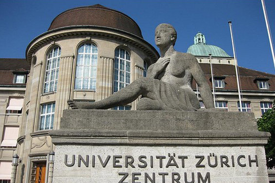 贫困生人均年收入_瑞士人均年收入(2)