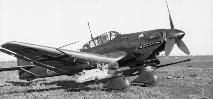 ju 87斯图卡俯冲轰炸机