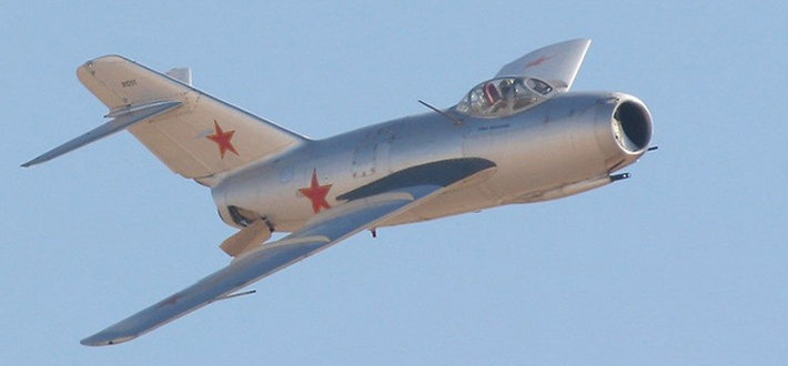 米格-15战斗机(mig 15)由苏联米高扬-格列维奇飞机