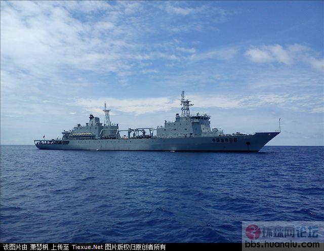 海上偶遇"渔政88": 在神秘岛屿附近溜达